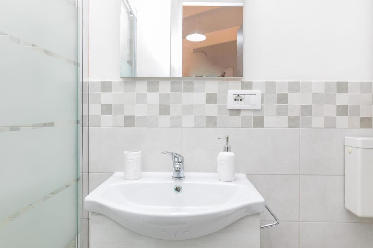 La Dimora Di Tanya Apartment Syracuse Bagian luar foto