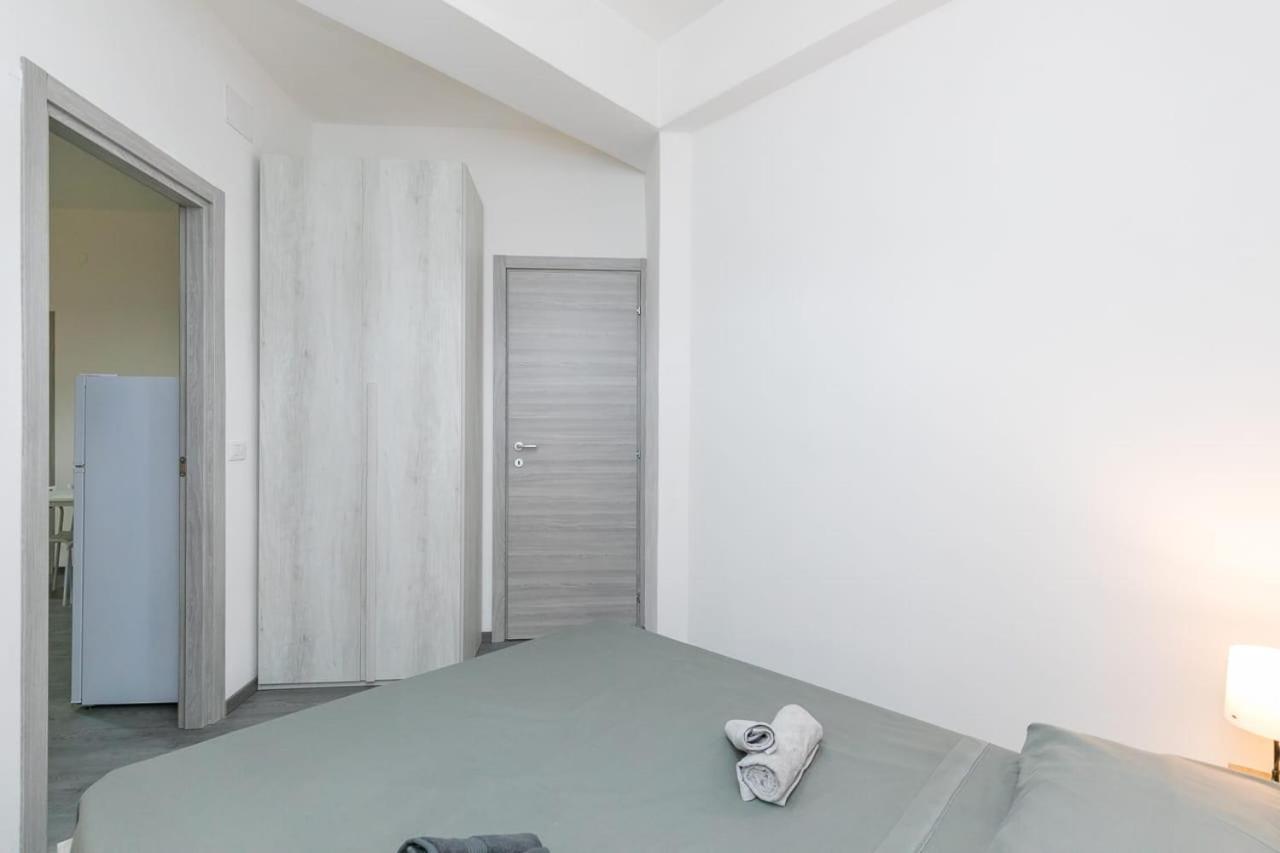 La Dimora Di Tanya Apartment Syracuse Bagian luar foto